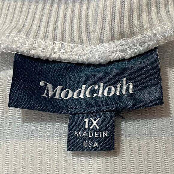 ModCloth Stripe Ribbed Twist Hem Tank - Ivory/Blue - 1X - Picture 6 of 8